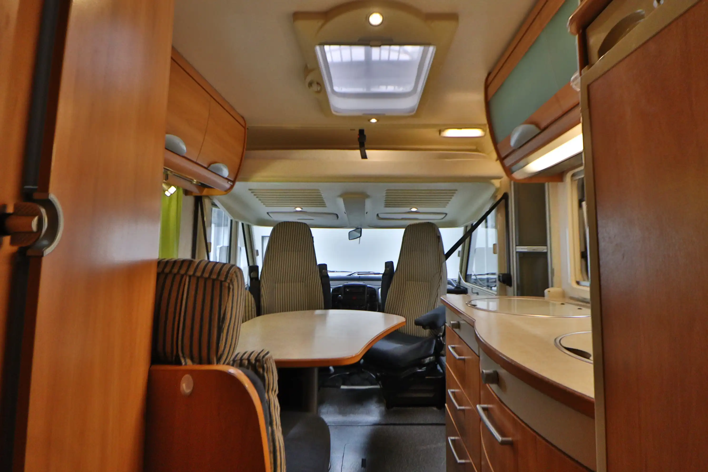 HYMER-ERIBA B 524